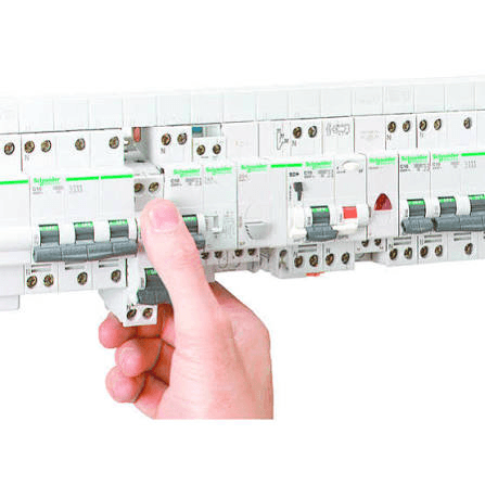 Appareillage modulaire et installation électrique